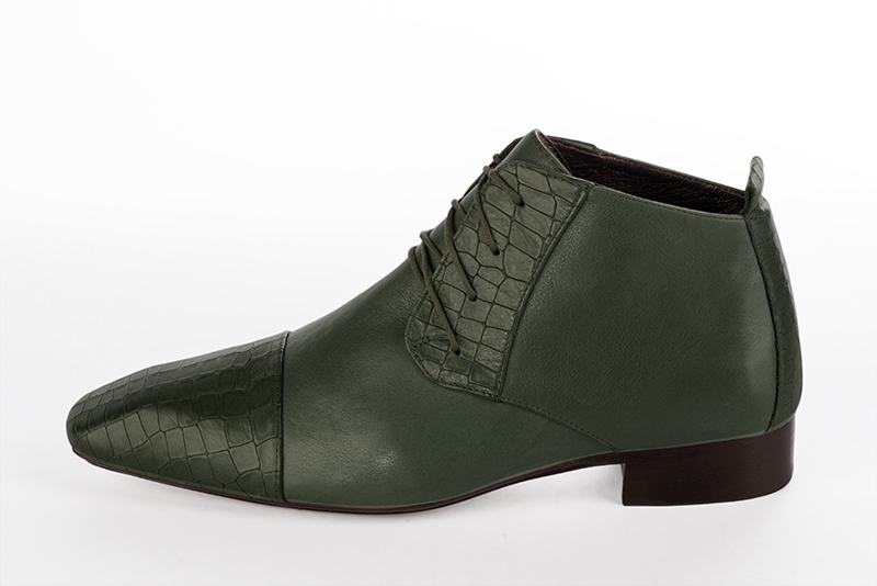 Forest green dress ankle boots for men. Square toe. Flat leather soles. Profile view - Florence KOOIJMAN